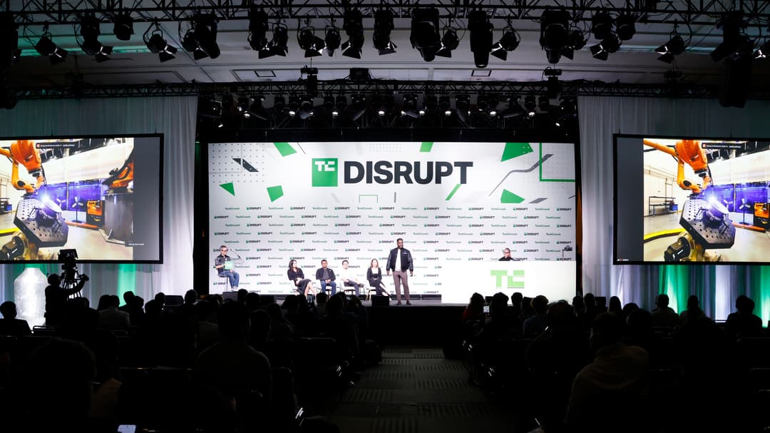 Main stage at the TechCrunch Disrupt 2024 (Photo: Kimberly White/Getty Images for TechCrunch)